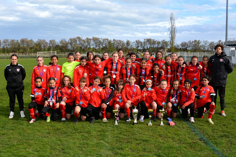 Les Féminines du RCO Agde s’illustrent au Tournoi National de Mèze