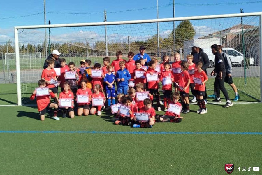 Au RCO Agde, les vacances riment avec ballon rond